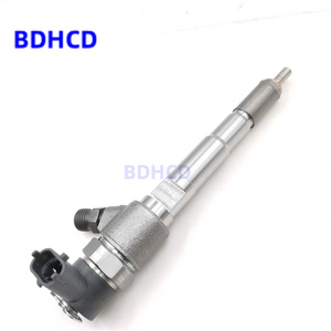 0445110919 pièces de moteur automatiques d'<span class=keywords><strong>injecteur</strong></span> de carburant à rampe commune Diesel 0 445 110 919 0445110918 pour l'échange Bosch - Product Image 6