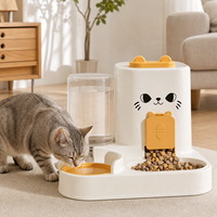Distributeur d'eau et de nourriture 2-en-1 pour chats et chiens avec séparation sec-humide, bol de rangement en plastique de qualité animale, idéal pour les voyages en extérieur