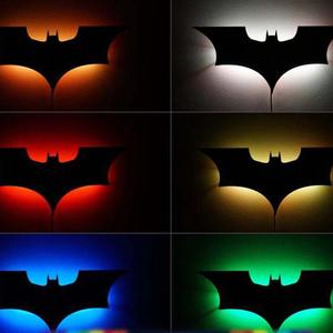 Lámpara de Pared Decorativa LED Creativa, Lámpara de Fondo con Control Remoto, Cambio de Color, Lámpara de Ambiente con Forma de Alas de Murciélago para Mesita de Noche - Product Image 4