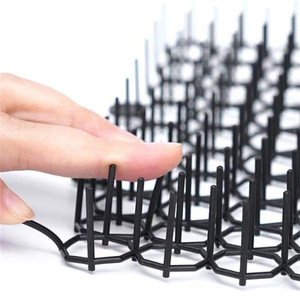 Alfombra de púas a prueba de gatos, rectangular, de malla, para protección de gatos en jardín o balcón - Product Image 2