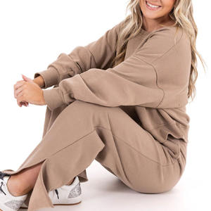 Ensemble de vêtements de sport personnalisé de haute qualité Streetwear deux pièces pour femmes pull-over surdimensionné à capuche - Product Image 4