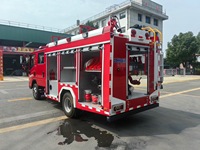 Camion de pompiers léger FOTON avec réservoir d'eau, mini-camion de pompiers d'urgence