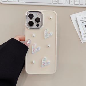 Funda para iPhone 13 con diseño de corazón de perla blanca lechosa, tridimensional, compatible con iPhone 11, 14, 15, 16, 17 y Pro Max, estilo pequeño. - Product Image 1