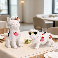 Figurine en résine Redeco Fashion Bulldog Chien Français, Figurine de Noël, Lunettes de soleil, Parfum, Rouge à lèvres, Sac à main, Décoration d'intérieur