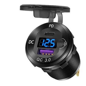 Pengisi daya mobil tahan air PD dan QC3.0 USB 2-Port adaptor daya dengan layar Voltmeter bawaan dengan kontrol Hidup/mati
