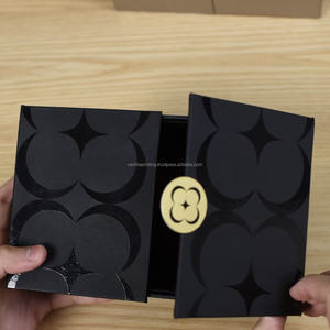 Boîte à bougies carrée magnétique rigide de luxe faite à la main, ouverture à double porte, logo personnalisé, soin de la peau, sérum, parfum, crème pour le visage - Product Image 1