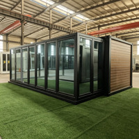 Casa Contenedor Expandible Moderna con Paredes de Vidrio Panorámicas de Altura Completa para Oficina Móvil de Lujo en el Jardín