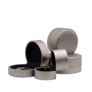 Caja de almacenamiento de gafas de cuero, caja de joyería de cuero PU, caja de regalo de cartón con cinturón de cuero, caja de joyería. - Product Image 1
