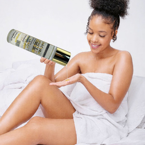 Huile de Curcuma et de Carotte GLOW : Réduit les Taches Brunes et l'Hyperpigmentation, Apaise les Coups de Soleil, Améliore le Teint, Maintient une <span class=keywords><strong>Peau</strong></span> Saine - Product Image 2