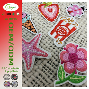 3D Raised Effect Design Fresh And <b>Light</b> Pattern Flower Patch Iron-On Flat Embroidery Patches for Accessories Bag - Product Image 1
