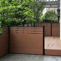 Panel de Cercado Metálico para Villa, Hotel o Jardín, con Semi-Privacidad, Lamas Horizontales de Aluminio, Acabado Personalizado, Resistente y Moderno