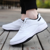 Chaussures de sport décontractées pour hommes, légères, blanches, en cuir synthétique, à lacets, semelle extérieure en PVC