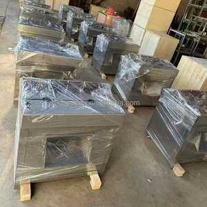 Machine automatique à grande vitesse 220V pour l'épluchage des pattes de poulet et l'ouverture des griffes de canard, haute productivité pour utilisation en restauration - Product Image 6