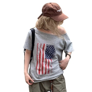 Bandiera USA personalizzata stampata sulla spalla a manica corta Casual con scollo a baracca in cotone ampio Western <span class=keywords><strong>T</strong></span>-<span class=keywords><strong>Shirt</strong></span> patriottica da <span class=keywords><strong>donna</strong></span> - Product Image 2