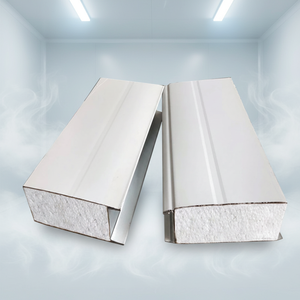 แผ่นหลังคาฉนวนกันความร้อน PIR แบบแซนวิชสมัยใหม่ หนา 50 มม. แผ่นผนังโครงสร้างเหล็กผสมอะลูมิเนียม สำหรับอาคาร โรงแรม ทนไฟ - Product Image 1