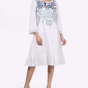 Vestido Midi de Verano Personalizable de Algodón y Lino con Cuello Redondo, Estilo Casual, Línea A, Manga Larga y Bordado para Mujer - Product Image 4