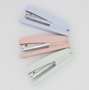 Grapadora de papel portátil <span class=keywords><strong>Kawaii</strong></span> de estilo básico de alta calidad, color Pastel para oficina, escuela, hogar - Product Image 3