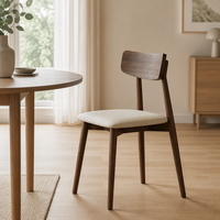 Chaise de salle à manger moderne en chêne massif avec revêtement en cuir, style luxe léger et écologique, pour usage domestique