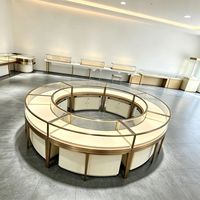 Vitrine à bijoux éclairée par LED, dimensions personnalisables, matériaux écologiques, construction durable, design étanche pour la vente au détail et la maison