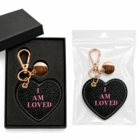 Bestseller Maßgefertigte Luxus-Leder-Schlüsselanhänger Personalisiertes Geburtstagsgeschenk Individuelles Logo Großhandel Leder-Schlüsselanhänger Blanko