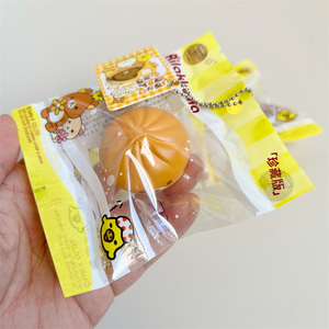 ตุ๊กตาหมีบันนุ่มพิเศษ บีบแล้วคืนตัวช้า ทำจากวัสดุ PU ช่วยคลายเครียด - Product Image 3