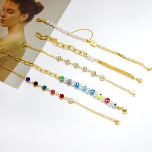 Bracelet en acier inoxydable plaqué or pour femme, motif œil et cœur, tendance et en promotion - Product Image 1