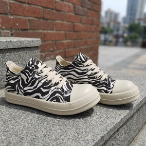 Chaussures de marche de luxe, chaussures basses en toile pour hommes de haute qualité, respirantes, absorbant la transpiration, chaussures décontractées, vente en gros - Product Image 4