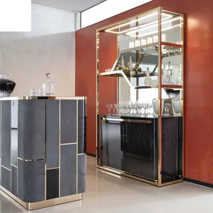 Kf Casa Armoire de bar de luxe moderne en acier inoxydable doré Armoire de bar en bois pour la maison Mini vitrine de bar à liqueur Armoire de bar à vin