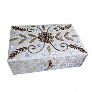 Eco-friendly High Quality Lightweight Designer Handmade <b>Rectangular</b> Embroidered Cotton Jewelry Box Flower Design Brocade - Product Image 4
