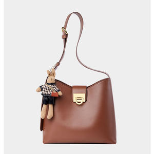 Nouvel arrivage 2025 sac à bandoulière en cuir véritable pour femmes sac à main à bandoulière élégant et léger de luxe - Product Image 6