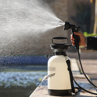 Douche de jardin portable en plastique Cargill 3-8L avec tuyau pour le camping en plein air, le surf et la plage - Kit de rinçage à pompe à air manuelle