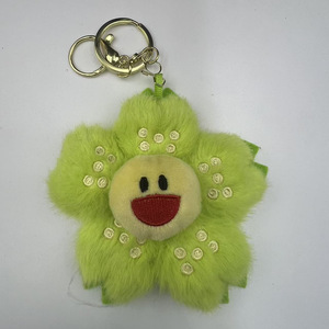 Llavero de Peluche con Forma de Flor y Cara Sonriente, Adorno para Bolsos, Anillo Suave para Llaves, para <span class=keywords><strong>Mujeres</strong></span> y Niñas, <span class=keywords><strong>como</strong></span> Regalo o Decoración de Bolsos - Product Image 4