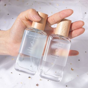 Nouvelle Arrivée <span class=keywords><strong>D</strong></span>éodorant de Haute Qualité <span class=keywords><strong>Parfum</strong></span> <span class=keywords><strong>Fleur</strong></span> de Rose Rafraîchissant Non Collant Senteur Féminine <span class=keywords><strong>Parfum</strong></span> pour <span class=keywords><strong>Femme</strong></span> - Product Image 3