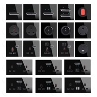 Kendiliğinden İyileşen Sıfırlama Anahtarı IP20 Alev Geciktirici 86 Siyah Cam Panel LED Işıklı 10A 250V Tam Seri İhracat Duvar Priz Setleri