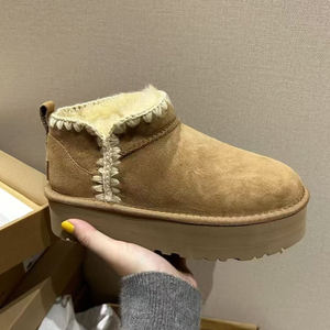 <span class=keywords><strong>Botas</strong></span> de Nieve <span class=keywords><strong>para</strong></span> <span class=keywords><strong>Niñas</strong></span> de Diseño de Marca, Venta al por Mayor, Moda Infantil, <span class=keywords><strong>para</strong></span> Bebés y Niños Pequeños, Invierno, Otoño, Suaves, Personalizadas, de Cuero hasta el Tobillo, Antideslizantes, con Ribete de Piel - Product Image 3