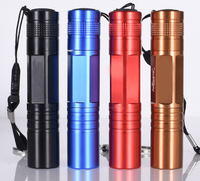 Mini lampe de poche LED à lumière forte, lumière portable compacte et pratique, logo laser disponible pour cadeau d'entreprise