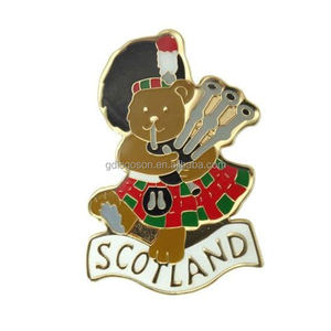 Aimant de réfrigérateur traditionnel Great Highland Cornemuse robe écossaise conception d'ours en métal personnalisé aimant de réfrigérateur Souvenir d'Écosse - Product Image 1