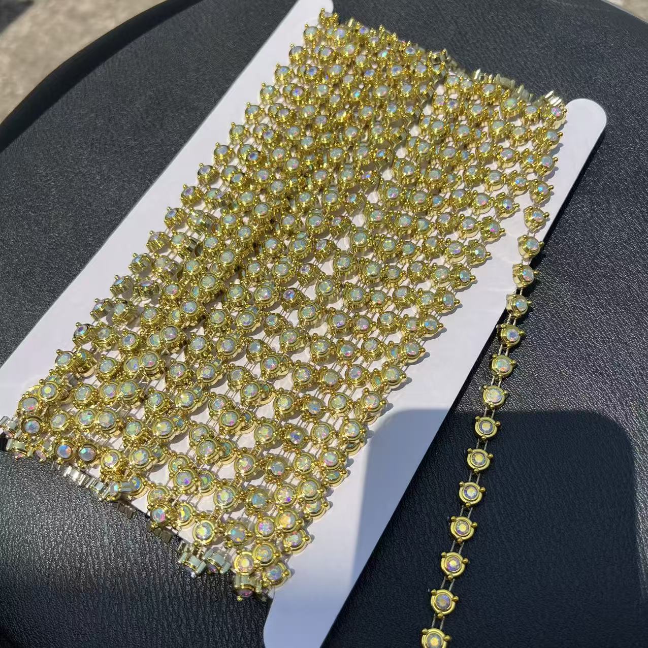 04  Gold