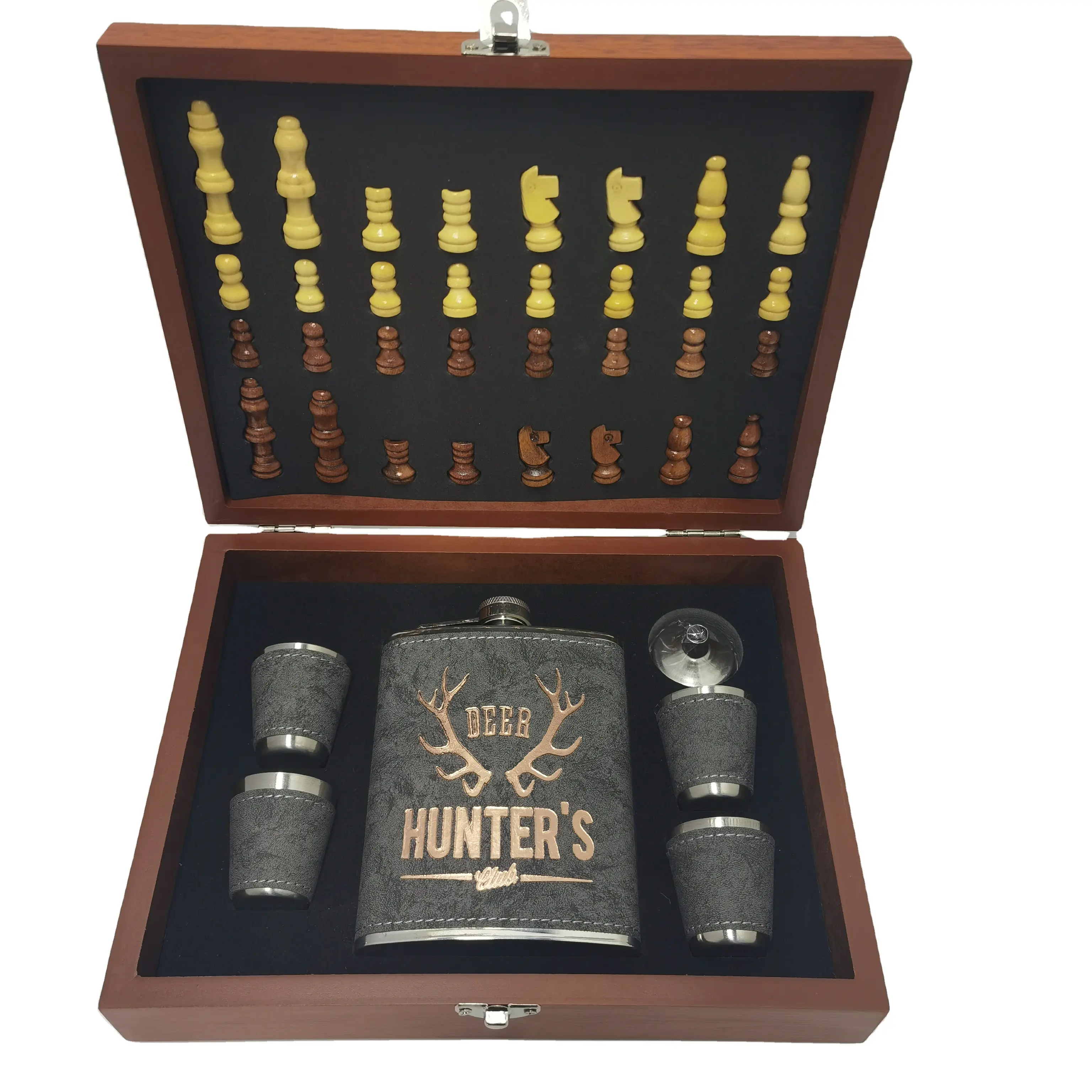 2024 popular Whiskey Liquor Hip Flask with funnel and shot glass In Wooden Gift box Stainless steel Hip Flask set with chess