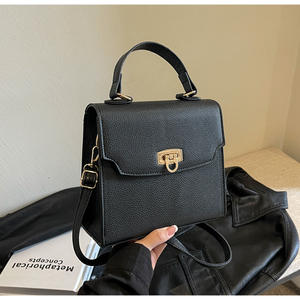 Vente en gros de nouveau design 2024 sac à main portable pour femmes sacs à main en cuir petit sac carré de luxe pour dames - Product Image 2