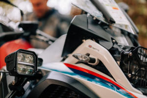 Kit de luz auxiliar LED Mtigersports M4S para sistemas de iluminación de motocicletas - Product Image 2