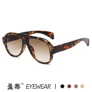 Gafas de Sol Aviador Yingtai con Marco de PC, Protección UV400, Unisex, Modernas, para Conducir - Product Image 3
