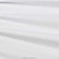 Delantex Weißes Polyester-Wabenstruktur-Gewebe Leichtes Atmungsaktives Sportjersey-Stoff für Fußballtrikots Outdoor-Futter T-Shirts
