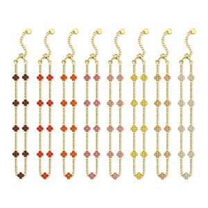 Collar con Colgante de Trébol de Zirconia de Moda, Joyería de Acero Inoxidable para Mujer - Product Image 1