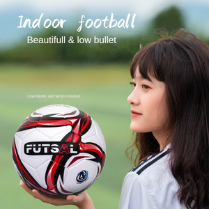 Balón de Fútbol Personalizado de Fábrica, Tamaño 4, Específico para Estudiantes, de PU, para Entrenamiento Juvenil, Bajo Rebote, con Adhesivo para Máquina de Juego, Material PVC - Product Image 4