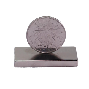 Oem chuyên nghiệp siêu mạnh mẽ mạnh mẽ vật liệu từ tính NdFeB khối nam châm Neodymium N52 - Product Image 5