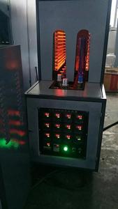 מכונת ניפוח בקבוקי PET חצי-אוטומטית עם בקר PLC של סימנס ורכיבים של איירטק, תפוקה 60-180 בקבוקים לשעה - Product Image 4