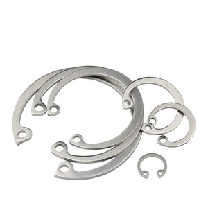 Fabricant de tôlerie sur mesure, anneaux de retenue internes, anneaux de retenue à ressort, anneaux de retenue externes - Product Image 3