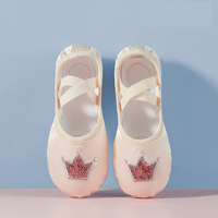 Chaussures de ballet pour enfants à semelle fendue en satin, broderie couronne à sequins, souples, pour entraînement et performance - Vente directe usine BW21