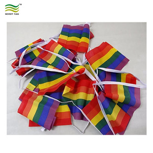 Guirnalda de Banderines de Tela Multicolor con Forma de Triángulo y Rectángulo - Product Image 6